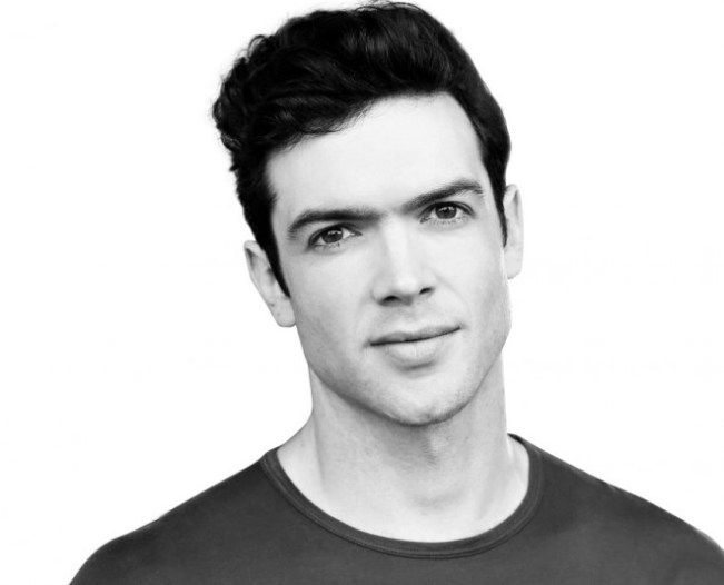 ethan_peck